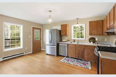 305 W Pelham Rd, Shutesbury, MA 01072 - Photo 7