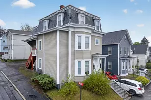 70 Myrtle Ave, Fitchburg, MA 01420 - Photo 3