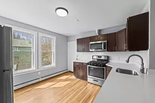 516 Washington, Boston, MA 02135 - Photo 3