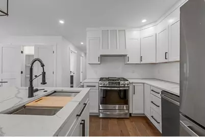 36 Belvidere Rd, Haverhill, MA 01830 - Photo 5