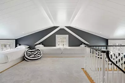 56 North Summer Street, Edgartown, MA 02539 - Photo 31