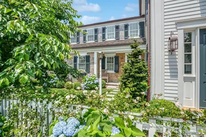 56 North Summer Street, Edgartown, MA 02539 - Photo 3