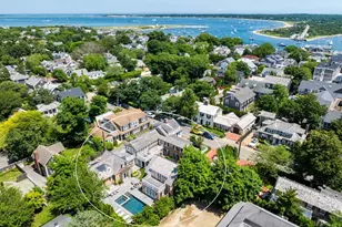 56 N Summer St, Edgartown, MA 02539 - Photo 5