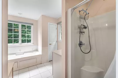 19 Overlook Dr, Wilbraham, MA 01095 - Photo 25