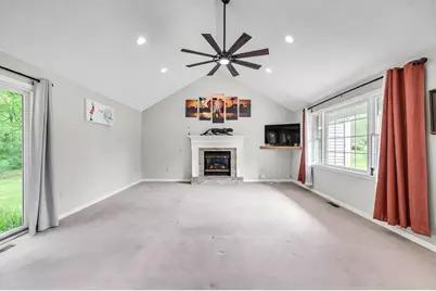 19 Overlook Dr, Wilbraham, MA 01095 - Photo 13