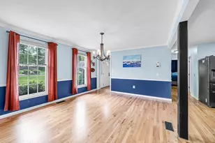 19 Overlook Dr, Wilbraham, MA 01095 - Photo 11