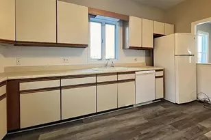 92 Summer St, Everett, MA 02149 - Photo 3