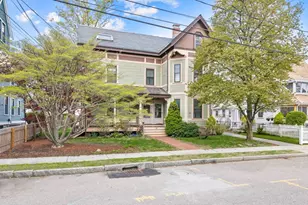 18 Maple St, Watertown, MA 02472 - Photo 25