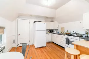 18 Maple St, Watertown, MA 02472 - Photo 13