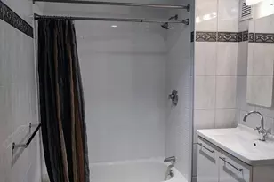 2 Earhart St, Cambridge, MA 02141 - Photo 15