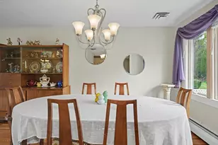 7 Parliament Ln, Woburn, MA 01801 - Photo 7