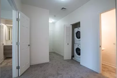 68 Baldwin St #12, Boston, MA 02129 - Photo 17