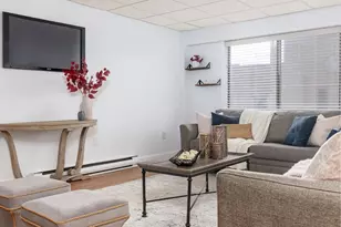 111 Foster, Peabody, MA 01960 - Photo 5