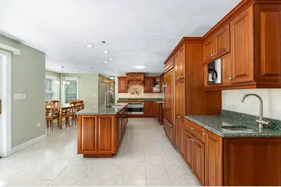 3 Meeting Place Circle, Beverly, MA 01915 - Photo 7
