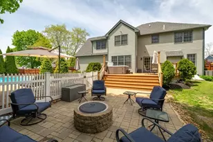 3 Meeting Pl Cir, Beverly, MA 01915 - Photo 33