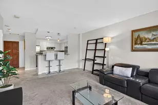 210 Nahanton, Newton, MA 02459 - Photo 15