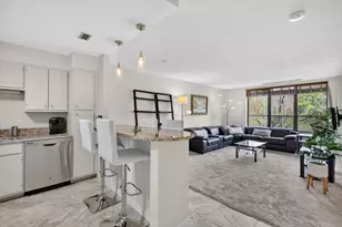 210 Nahanton, Newton, MA 02459 - Photo 7
