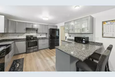 12 Fenway Drive, Milford, MA 01757 - Photo 3