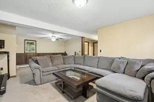 12 Fenway Dr, Milford, MA 01757 - Photo 25