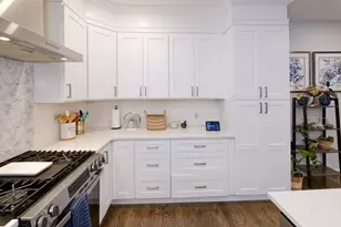 615 Norfolk St, Holliston, MA 01746 - Photo 7
