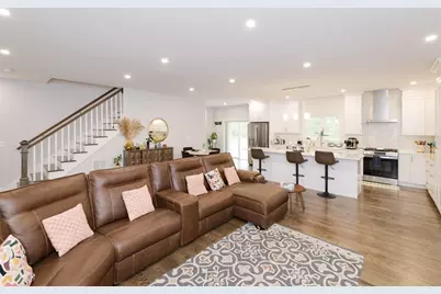 615 Norfolk St, Holliston, MA 01746 - Photo 21