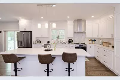 615 Norfolk St, Holliston, MA 01746 - Photo 33