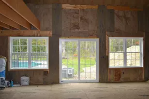 230 West St, Paxton, MA 01612 - Photo 9