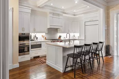 53 Mount Vernon St #2, Boston, MA 02108 - Photo 1
