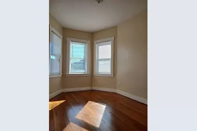 49 Frederick St #3E, New Bedford, MA 02740 - Photo 5