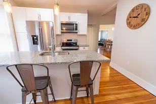 22 Dearborn St, Medford, MA 02155 - Photo 3