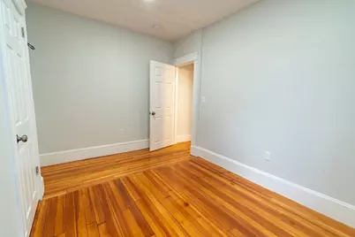 22 Dearborn St. #2, Medford, MA 02155 - Photo 11