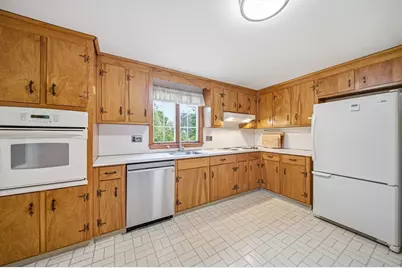 8 Brown Road, Lexington, MA 02420 - Photo 9