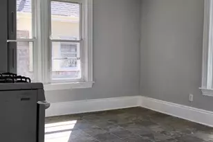 92 Campbell St, New Bedford, MA 02740 - Photo 3