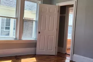 92 Campbell St, New Bedford, MA 02740 - Photo 7