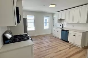 605 Millbury St, Worcester, MA 01604 - Photo 3