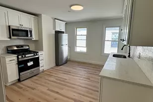 605 Millbury St, Worcester, MA 01604 - Photo 21