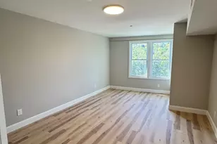 605 Millbury St, Worcester, MA 01604 - Photo 23