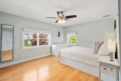 38 Hibbert St, Arlington, MA 02476 - Photo 15