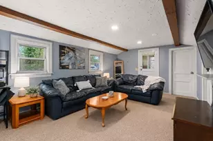 16 Oxford St, West Boylston, MA 01583 - Photo 11