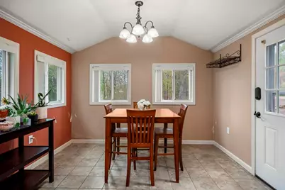 16 Oxford St, West Boylston, MA 01583 - Photo 5