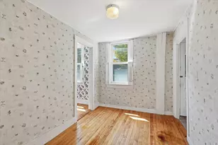 8 Vernon Ct, Newburyport, MA 01950 - Photo 11