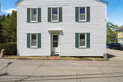 8 Vernon Ct, Newburyport, MA 01950 - Photo 5