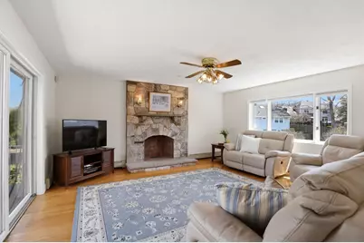 6 Gavin Cir, Stoneham, MA 02180 - Photo 13