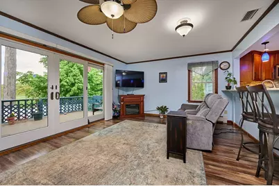 27 Mount Tom Ave., Holyoke, MA 01040 - Photo 15