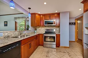 27 Mt Tom Ave, Holyoke, MA 01040 - Photo 11