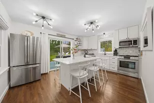 55 Ridgeview Dr, Falmouth, MA 02540 - Photo 15