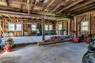 287 Andover St, Georgetown, MA 01833 - Photo 31