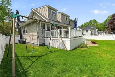 11 Planters Field Ln, Hingham, MA 02043 - Photo 37