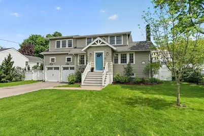 11 Planters Field Ln, Hingham, MA 02043 - Photo 1