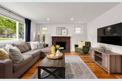 152 Sprague St, Dedham, MA 02026 - Photo 5